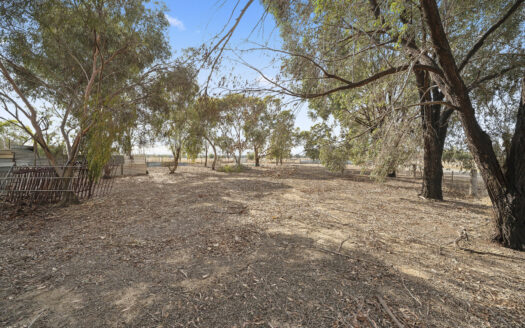 Country Charm Meets Convenience !!!