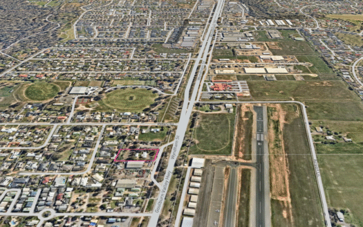 4009m2 Highway Frontage in commercial 2 zone (C2Z) !!!