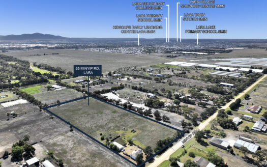 5 acres in Rural Living Zone !!!