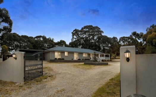 Atelier Realty Presents 50 Sambell Road, Sunbury VIC 3429